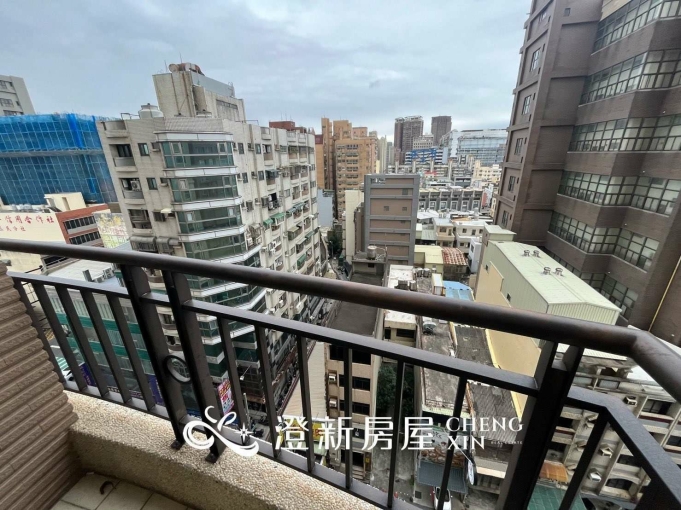 🎉步行可以直接到巨城/高樓層景觀戶/可報稅入戶籍/警衛管理/生活機能完善🎉（第13張）