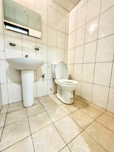 開車2分鐘台74⭐陽台套房⭐子母車⭐機車位⭐（第6張）