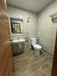 獨立套房｜中國醫bot｜獨洗曬電梯（第8張）