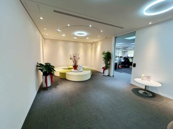 ☆捷運南京三民站☆漂亮商業大樓、明亮空間、一層一戶（第12張）