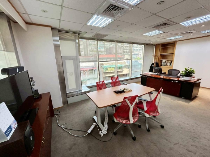 ☆捷運南京三民站☆漂亮商業大樓、明亮空間、一層一戶(第4張)