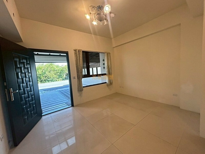 兆基社會住宅🏡北斗鬧區全新車庫透天~（第8張）