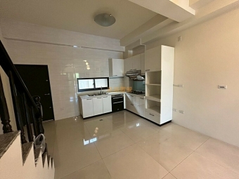 兆基社會住宅🏡北斗鬧區全新車庫透天~（第3張）