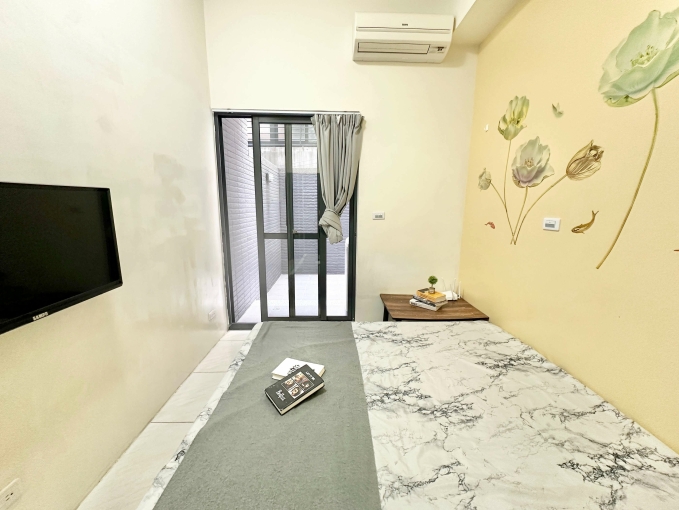 逢甲☄️CP值高⭐電梯✨機車好停 - Image 2