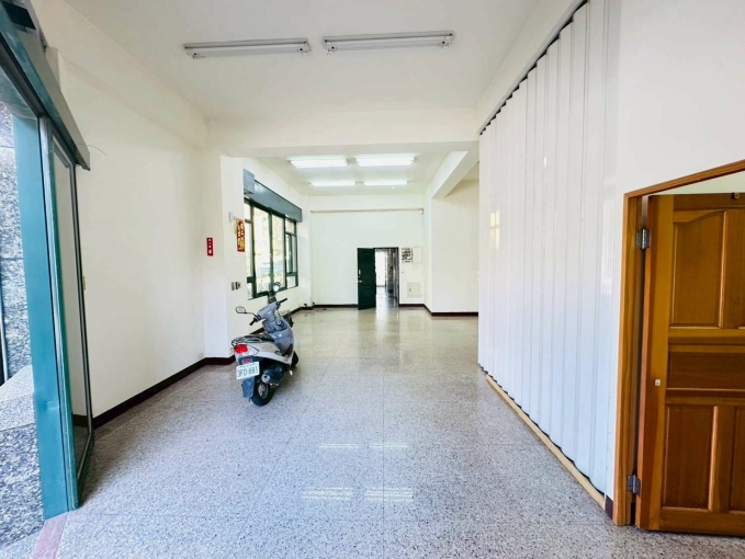 可營登☆可租補☆空間好利用☆近中友百貨（第3張）