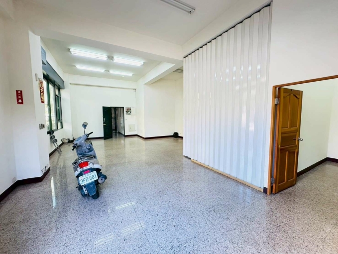 可營登☆可租補☆空間好利用☆近中友百貨（第2張）