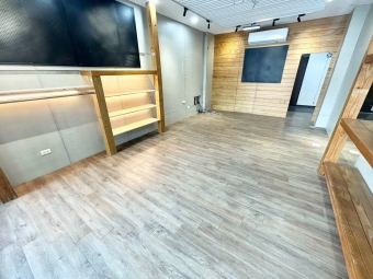 一中街🎈中友百貨旁🎈稀有釋出🎈文青百業🎈門前停車場（第4張）