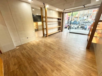 一中街🎈中友百貨旁🎈稀有釋出🎈文青百業🎈門前停車場（第2張）
