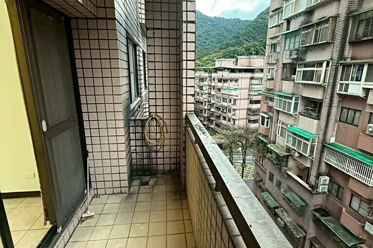 兆基社會住宅🏠⛳️~近圓環公車站~舒適乾淨三房⛳️(第8張)