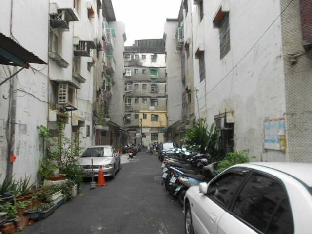 免仲介費 近中原夜市公寓2樓新網路套房出租 只付水電費（第13張）