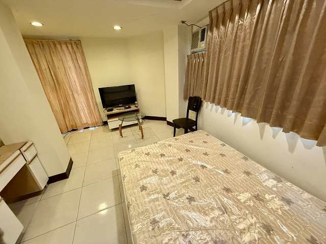 💞大象租屋💞近SOGO.威尼斯影城旁.漂亮網路大套房.附傢俱.家電.有陽台（第1張）