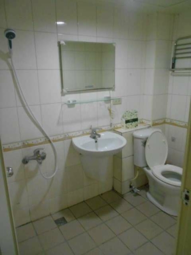 免仲介費  中壢市區延平路旁電梯7樓獨立大套房出租（第6張）