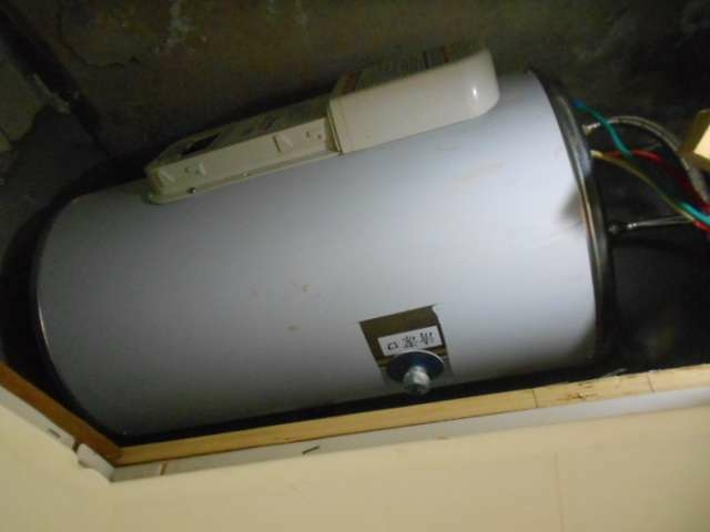 免仲介費 中壢市區延平路旁電梯7樓獨立網路小套房出租 - Image 4