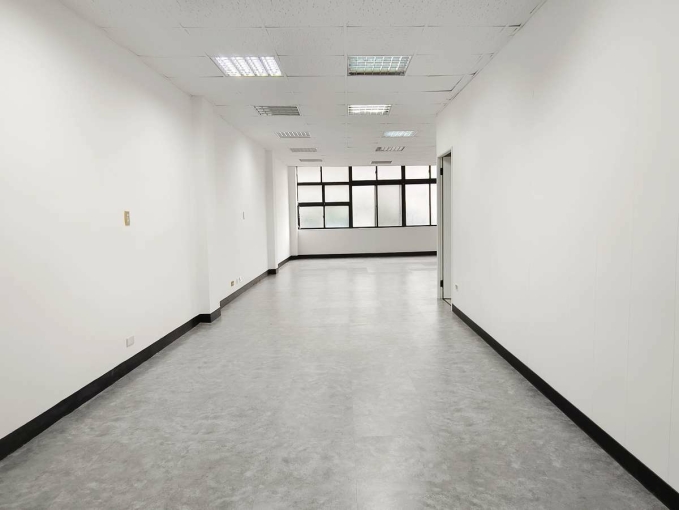 ☆捷運中山國小站☆方正格局、民權東 林森北交叉路口(第2張)