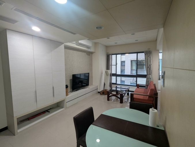 樂活城市。小家庭理想，實用裝潢，家具齊全。（第4張）