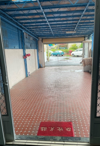 近火車站透天雙車位生活機能佳 - Image 2