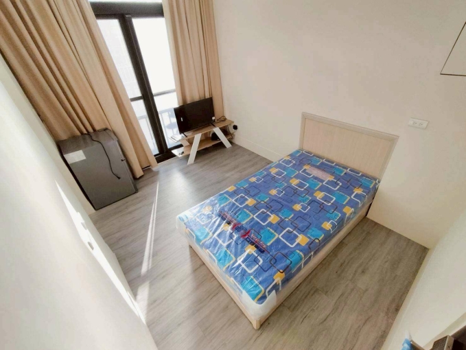 西屯新光三越/可貓/更衣室/全新2F套房/可雙租補 - Image 1