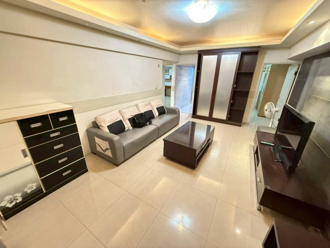 南區⭐近大里 機能好⭐三房兩廳可租補⭐小吳強力推薦 - Image 6