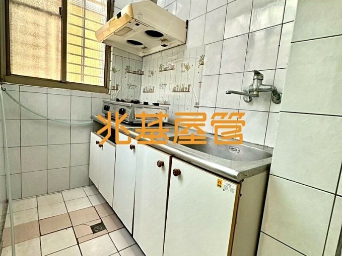 兆基社會住宅🏠爬梯3樓可租補室內16坪大空間（第5張）