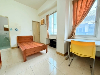 台南租屋~國光七街近探索公園小陽台套房(D4)（第1張）
