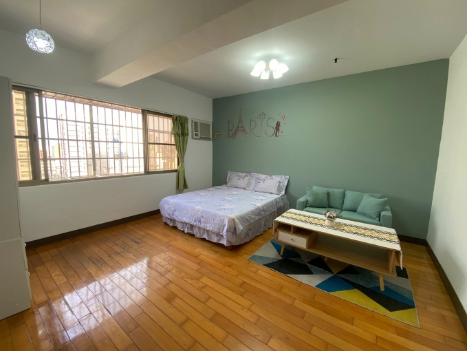 自租✨高雄火車站⭐次高樓層✨全新裝修採光美妝大套房（第2張）