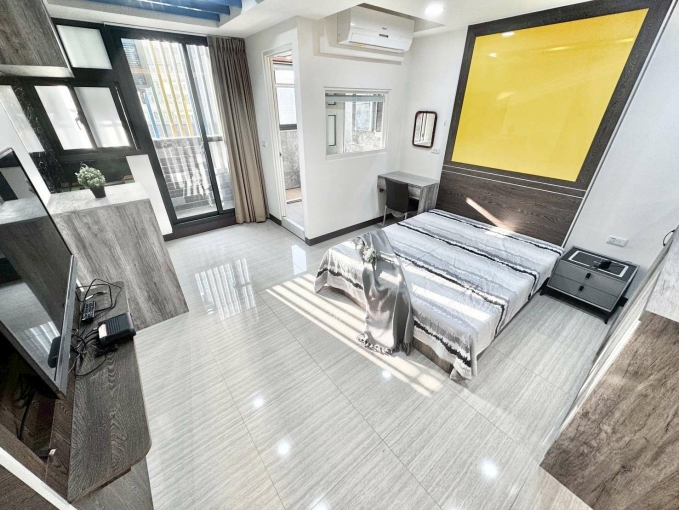 ✨超大一房一廳✨可租補✨子母車✨機車位✨衛浴開窗✨（第6張）