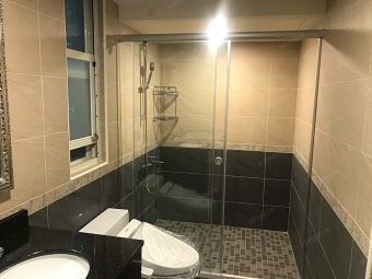 三重國小站8分｜翻新大套房｜乾濕分離｜獨洗｜家具齊全（第3張）