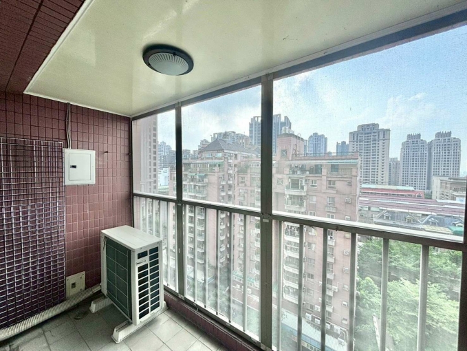 南屯|大四房平車|前後雙陽台|可養寵(含車含管) - Image 3