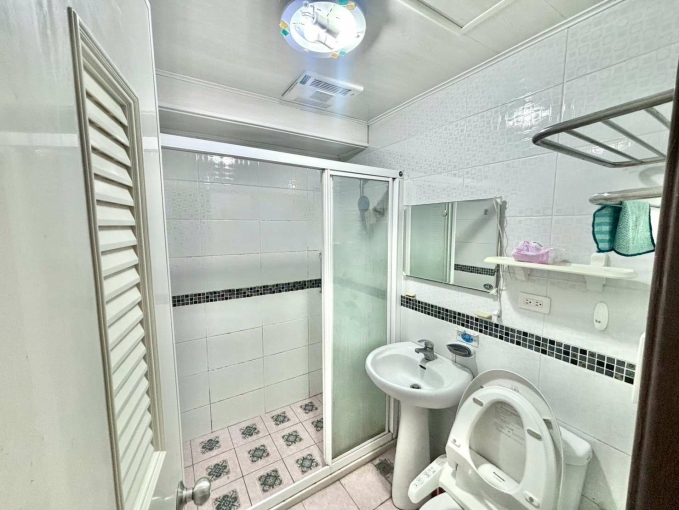 南屯|大四房平車|前後雙陽台|可養寵(含車含管) - Image 7