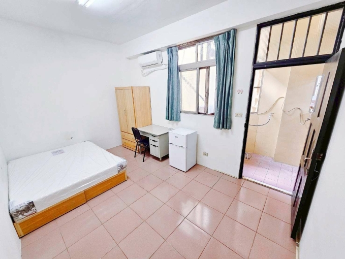 陽台獨洗🌈租補✅子母車⭐捷運⭐文心路｜逢甲大學｜遠百（第1張）