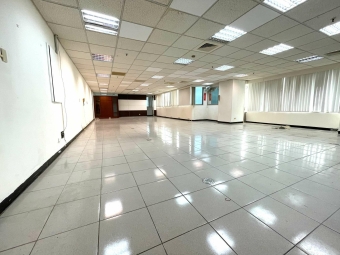 北區北屯商辦🍀大坪數🍀格局方正好規劃🍀平面車位（第1張）