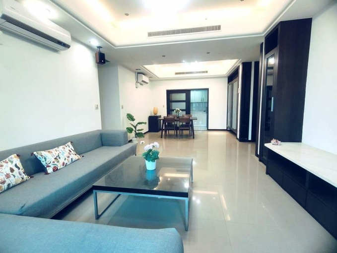 @@信義市政府商圈旁*採光明亮美四房（第3張）