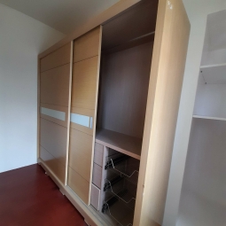【屋主自租】西屯逢甲核心・3+1房頂樓樓中樓｜實際使用雙層42坪+車位（第5張）