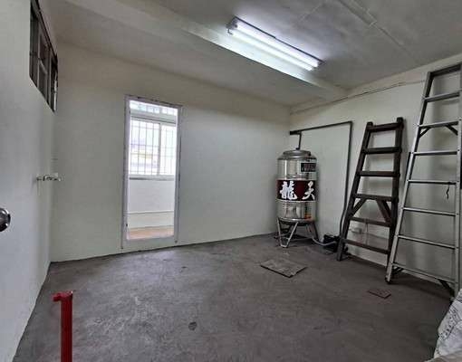 愛河旁法院正對面透天分租2樓空屋出租（第5張）