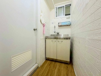 一中2房1廳🉑️乖寵🉑️貓🉑️狗💜日班管理員💜變頻冷暖氣💜陽台獨洗曬💜流理台、雙門冰箱💜子母車（第5張）