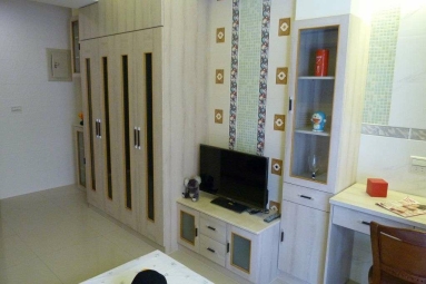 台電租補*電梯*陽台獨洗曬*飲水機*子母車（第5張）