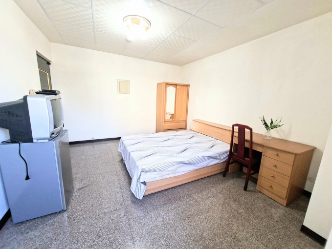 可租補☆電梯套房☆陽台曬衣☆機車好停 - Image 10