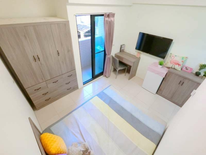 租補+超新透天套房*陽台獨洗曬*飲水機*子母車~（第7張）