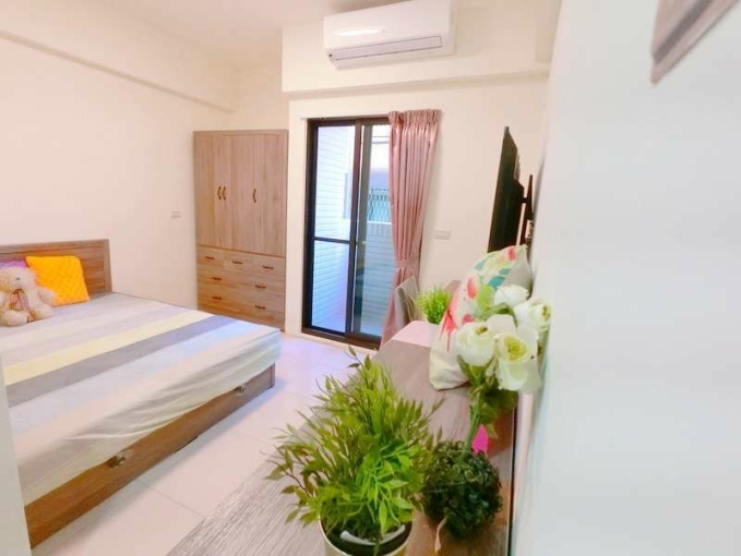 租補+超新透天套房*陽台獨洗曬*飲水機*子母車~（第13張）