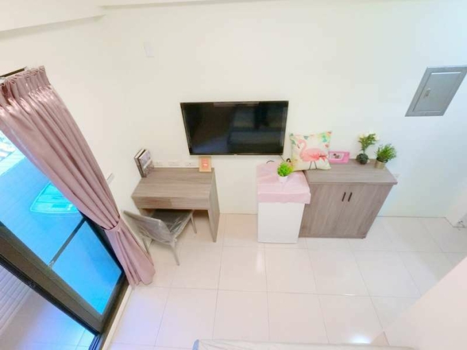 租補+超新透天套房*陽台獨洗曬*飲水機*子母車~（第8張）