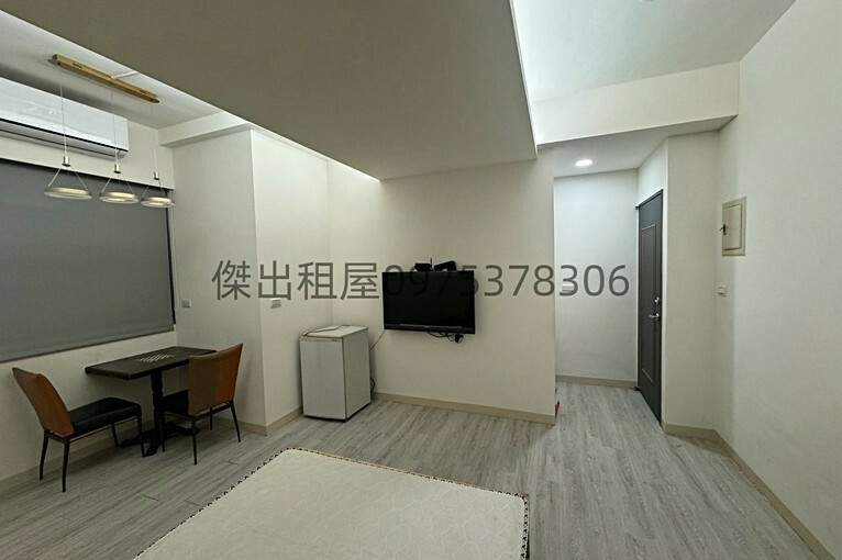 傑出租屋/藝文稀有低樓層,陽台獨洗,可補助(第3張)