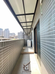 透天電梯🉑️租補💜採光好生活機能佳💜近中國醫、一中街💜陽台獨洗曬💜流理台💜子母車（第4張）