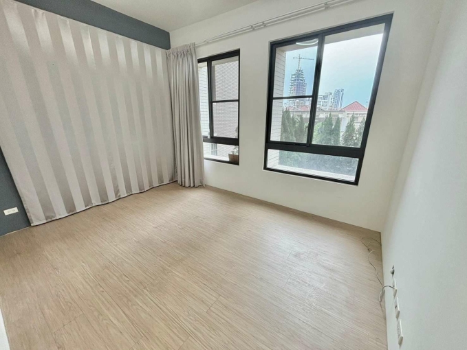 廷選好屋✨大坪數三房二衛🔥雙平面車位✨可寵可貓可狗 - Image 4