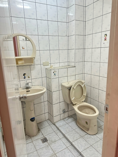 靠近輔仁大學新莊2樓3樓大空間（第12張）