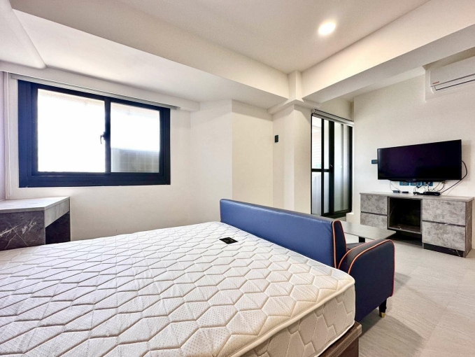 燙到要放耳邊降溫🐈可寵可狗✨可租補✨陽台獨洗💕近水湳 中央公園⚡宇你相見（第2張）