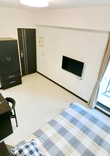 很新電梯套房@陽台@飲水機@子母車（第7張）