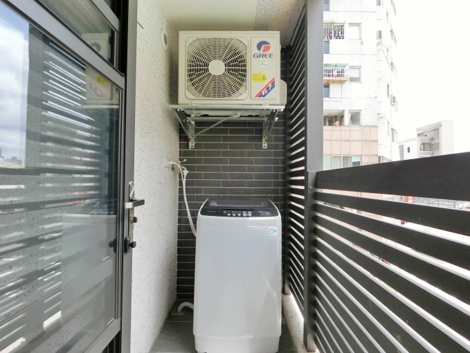 *整棟超新電梯套房*租補報稅*陽台獨洗曬*室內機車位*飲水機*子母車*(第14張)