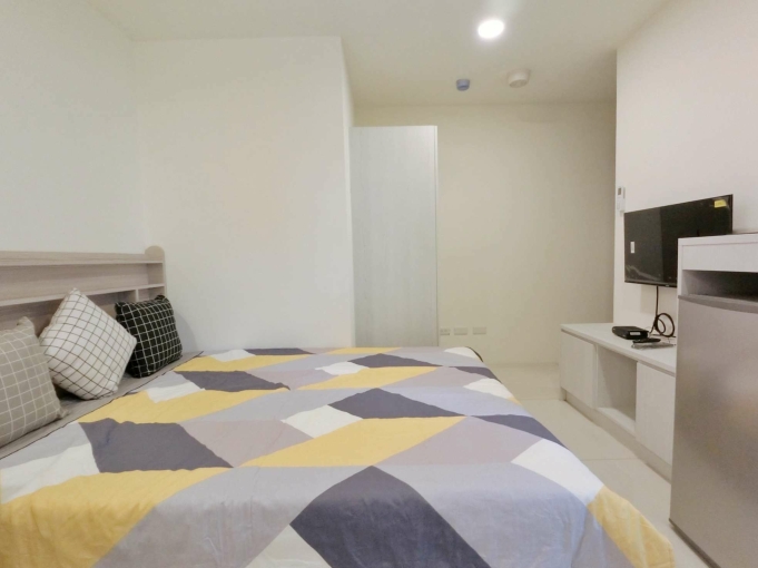 *整棟超新電梯套房*租補報稅*陽台獨洗曬*室內機車位*飲水機*子母車*(第11張)