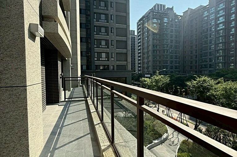 兆基社會住宅🏡可一般出租/樺龍青藝兩房車拎包可入住可租(第6張)