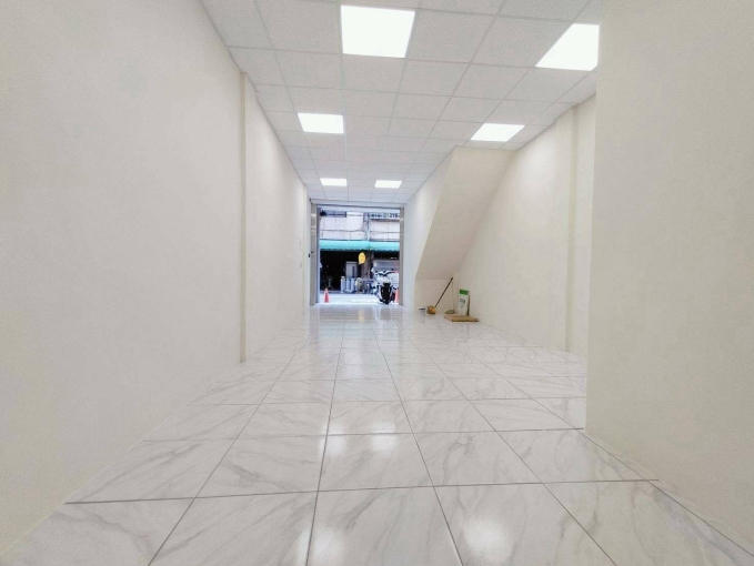 霧峰區樹仁商圈 🤎可餐飲 💜全新1F店面/辦公室「 可營登」「台電」（第5張）